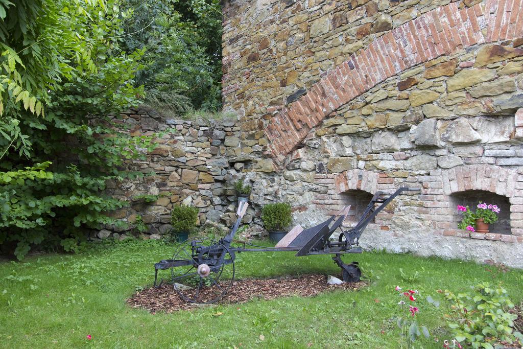 Penzion Ve Stoleti Loděnice Zewnętrze zdjęcie