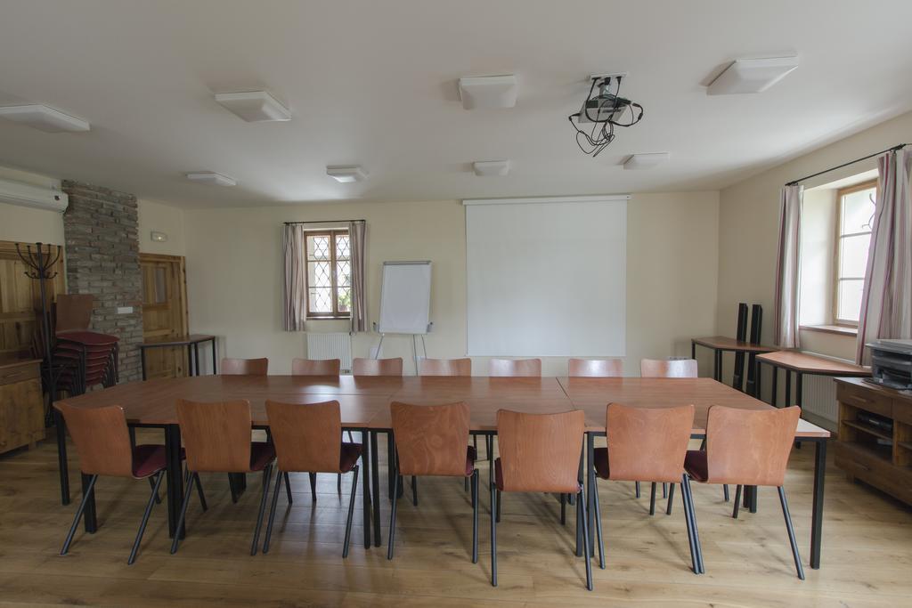 Penzion Ve Stoleti Loděnice Zewnętrze zdjęcie